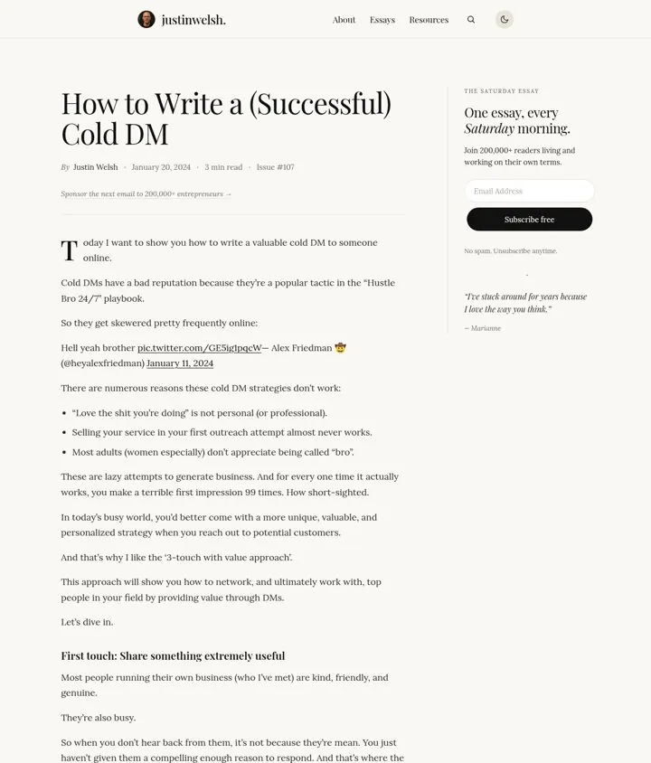 Send three helpful messages before you pitch